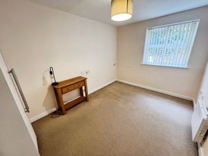 Bedroom- click for photo gallery